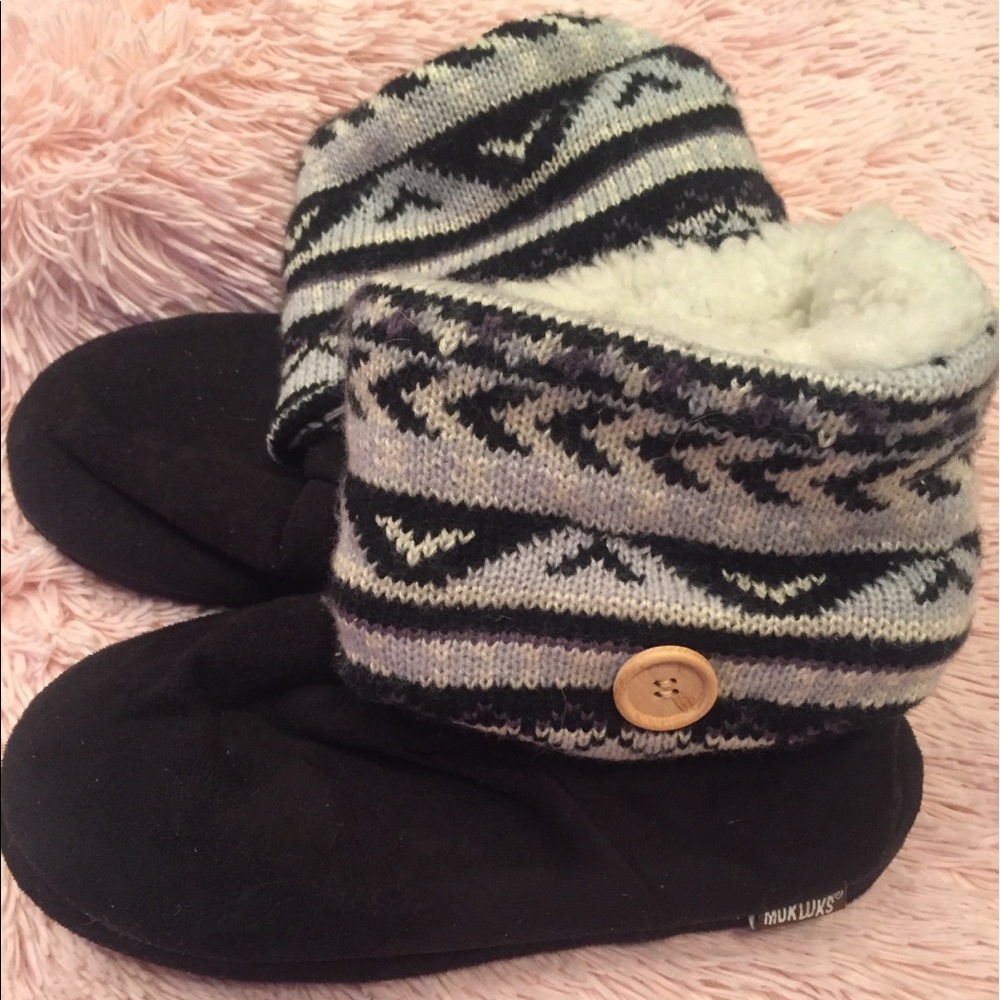 Mukluks Slippers